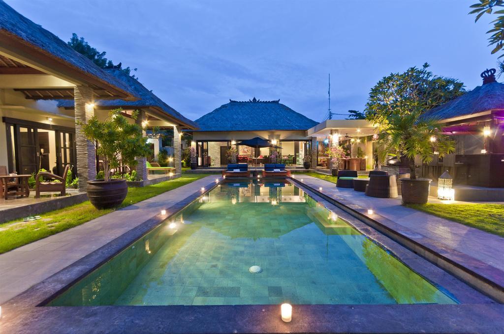 Villa Mahkota 세미냑 외부 사진
