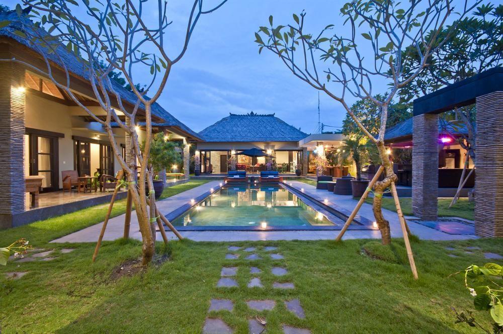 Villa Mahkota 세미냑 외부 사진